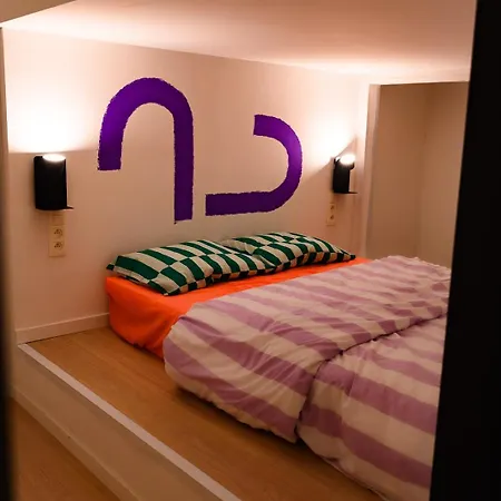 Cool Cool House *