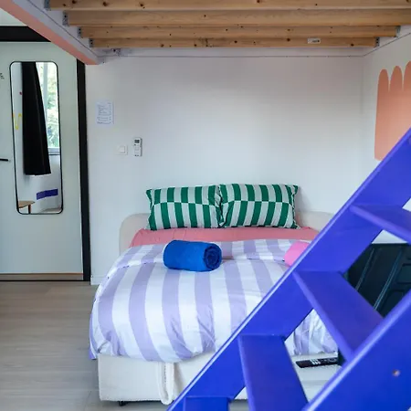 Cool Cool House Guest house Liege
