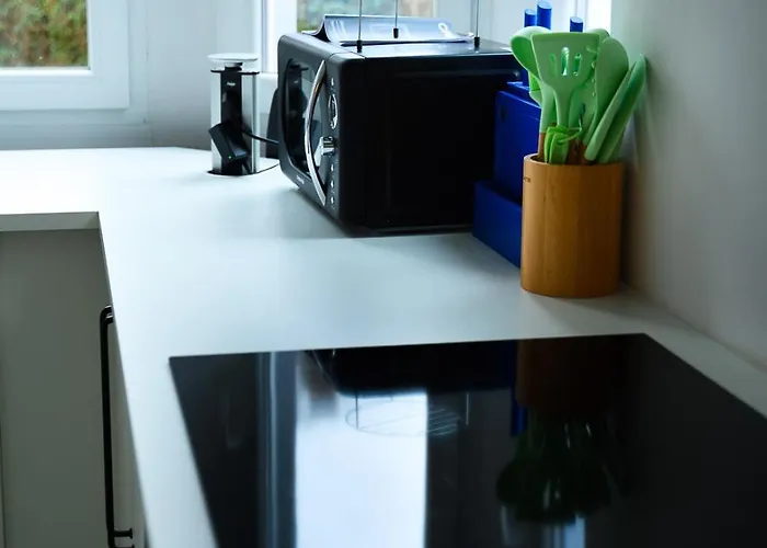 Πανσιόν Cool Cool House