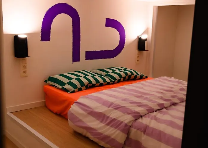 Cool Cool House *