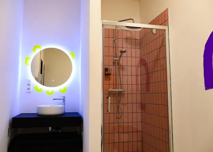 Πανσιόν Cool Cool House