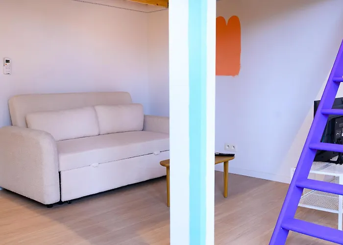 Cool Cool House Guest house